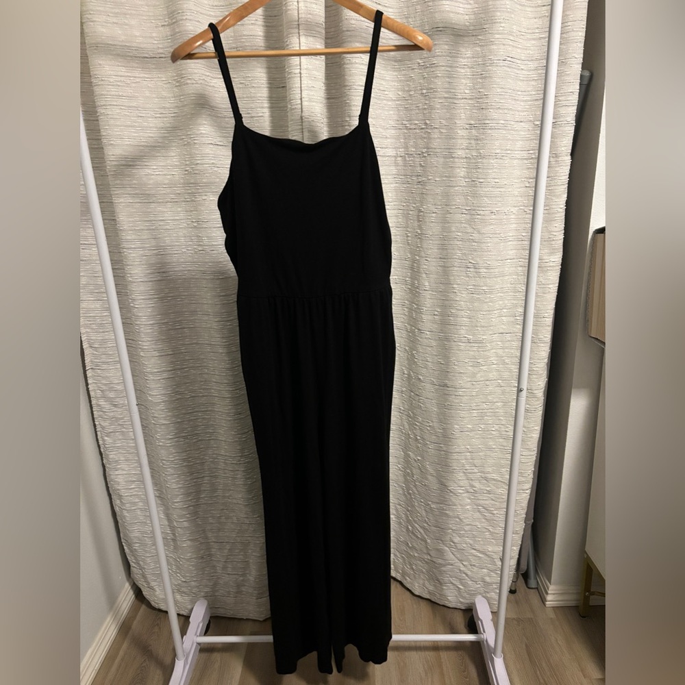 Black Jumpsuit Jumpsuit with Adjustable Straps and Pockets